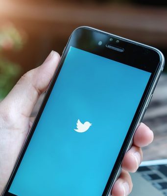 V aplikaci Twitter nyní můžete nahrávat živé fotografie z iPhonu nebo iPadu