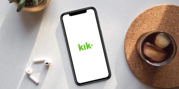 Aplikace Kik Messenger nakonec v App Store zůstane i nadále