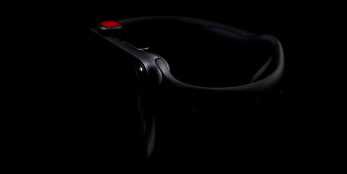 Dva muži z Roseville byli zatčeni poté, co ukradli Apple Watch