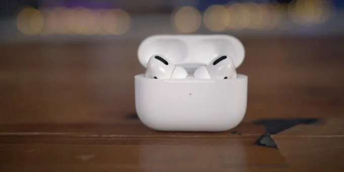 Návod – Jak zapnout automatické přepínání AirPods