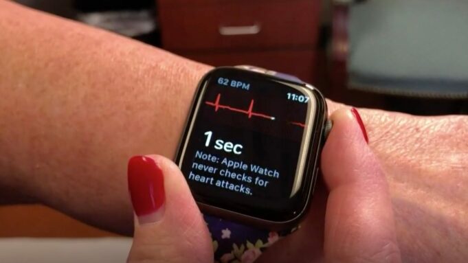 Apple Watch opět pomohly zachránit život, tentokrát správně odhalily AFib
