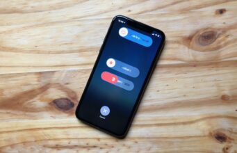 Funkce Emergency SOS u iPhonu zachránila ženu před znásilněním
