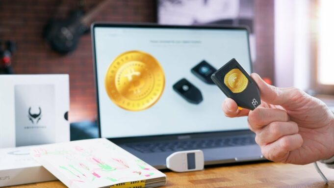 Jak dostat Bitcoin do Trezoru? Čeká nás další růst?