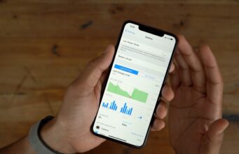 Jak nabíjet iPhone, aby i po dvou letech měl kondici baterie na 100%?