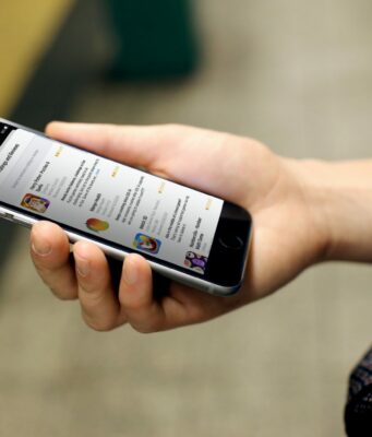 Návod – Jak stáhnout aplikaci, která není ve vaší zemi dostupná na iPhonu