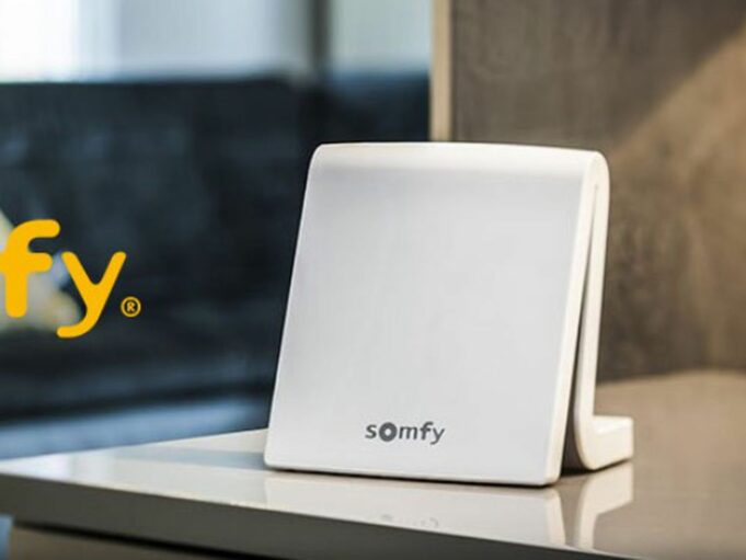 Somfy představil nový rozbočovač Tahoma s podporou HomeKit