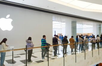 Podívejte se na fotografie z otevření Apple Yeouido v Jižní Korei