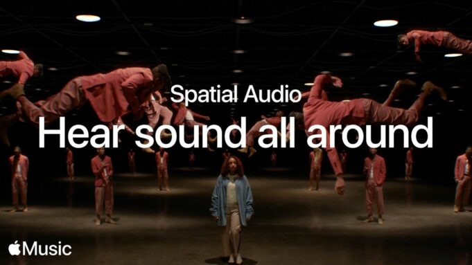 Apple v nové reklamě propaguje funkci Spatial Audio na Apple Music