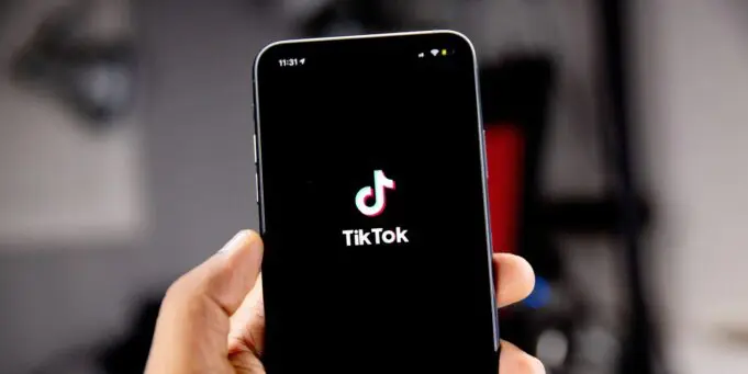 TikTok spouští Bulletin Board – nový způsob, jak tvůrci komunikují se sledujícími