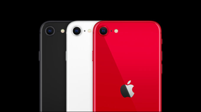 Apple plánuje během příštích dvou let vydat dva nové modely iPhone SE