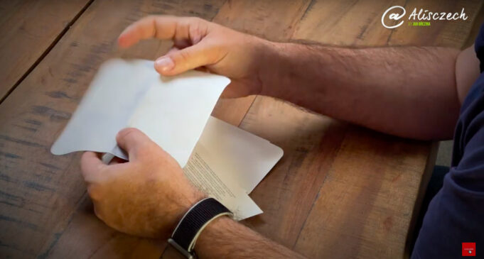 Jan Březina – Nejočekávanější Apple produkt konečně dorazil!