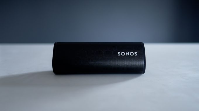 Sonos plánuje představit hlasového asistenta, který bude konkurovat Siri a dalším