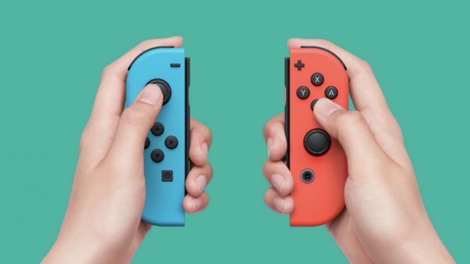 iOS 16 obsahuje podporu pro ovladače Joy-Cons a Pro Controller