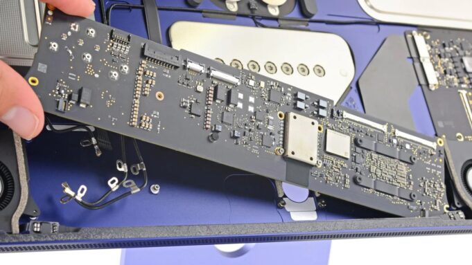 Apple a další společnosti údajně nakupovaly zlato od nelegálních těžařů z Brazílie