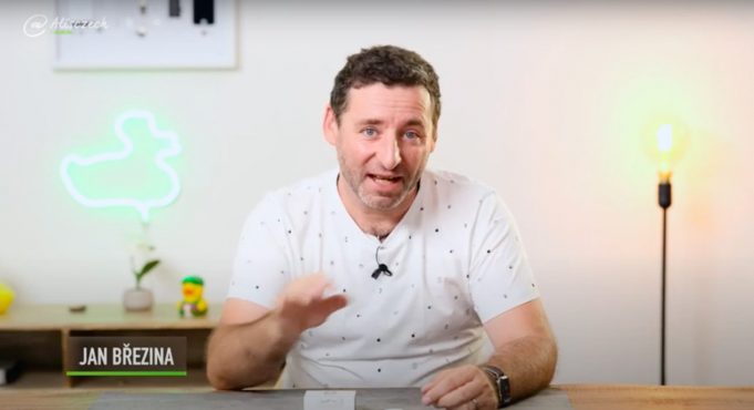 Jan Březina – Pita!Tag for Multi-tool: nejpraktičtější držák na AirTagy pro cestování