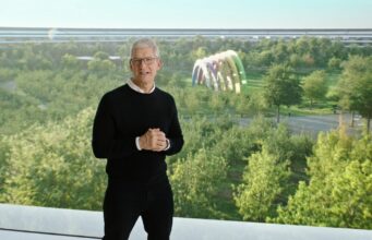 Podle Marka Gurmana z Bloomberg Apple začal natáčet svou virtuální zářijovou keynote