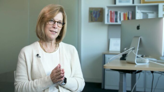 Jane Horvath se chystá opustit společnost Apple a připojit se k právní firmě