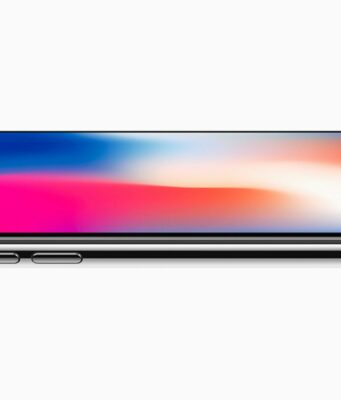 Apple před pěti lety představil iPhone X s Face ID