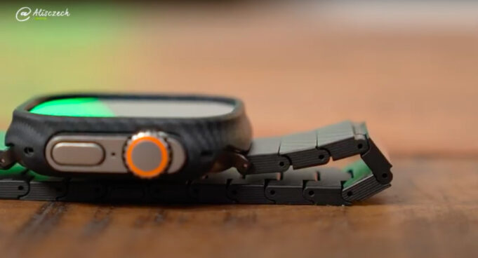 Jan Březina – Uděláte své Apple Watch Ultra ještě víc ultra cool s Pitaka Air case? + SOUTĚŽ