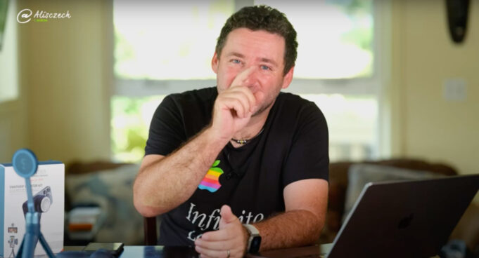 Jan Březina – Potřebujete MagSafe sadu SnapGrip Creator Kit je pro iPhone fotografy?