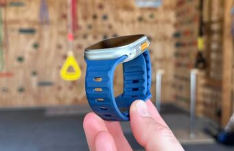 Nomad vydal nejnovější limitovanou edici sportovního řemínku pro Apple Watch