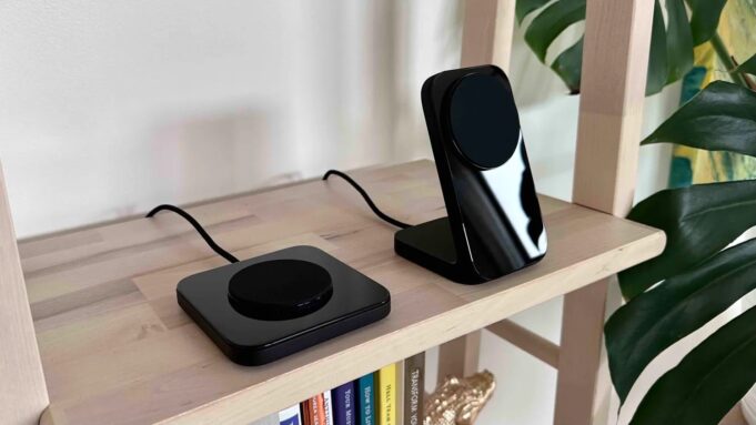Nomad představil dvě nové verze nabíječek Nomad Stand a Base