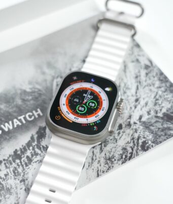 Apple údajně plánuje začít s přechodem svých zařízení z OLED na microLED v roce 2024