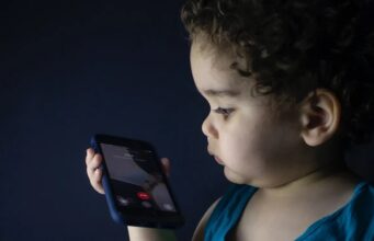 Mnoho rodičů hlásí, že funkce čas u obrazovky nefunguje jak by měla