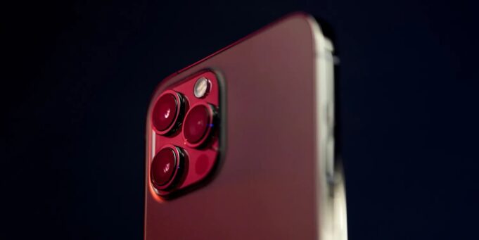 Trojský kůň „GoldDigger“ se zaměřuje na uživatele iOS, aby ukradl data rozpoznávání obličeje a bankovní účty