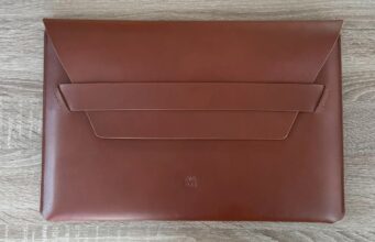 Společnost Manuel-Dreesman představila nové kožené pouzdro pro MacBook Pro