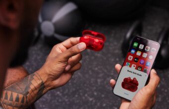 Apple zveřejnil video, které poskytuje bližší pohled na sluchátka Beats Solo Buds
