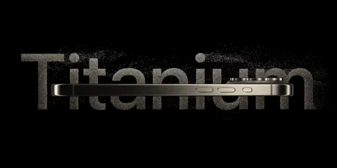 Titan se vrací: polovina iPhonů vydaných v příštím roce dostane tento prémiový materiál