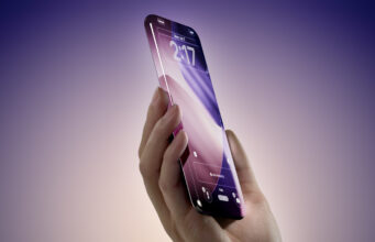 Apple chystá speciální iPhone k 20. výročí s bezrámečkovým designem