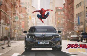 Majitelé BMW jsou naštvaní kvůli reklamě na Spider-Mana, která se objevila v palubních systémech automobilů
