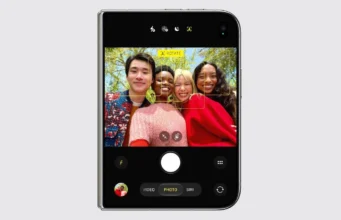 Skládací iPhone Duo by mohl nabídnout zajímavou funkci pro videohovory